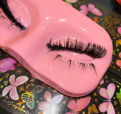 Handmade Wispy Minxx Strip Lashes - D Curl (11-16mm)